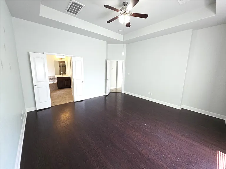 1015 Walsh Hill Trl — Photo 12