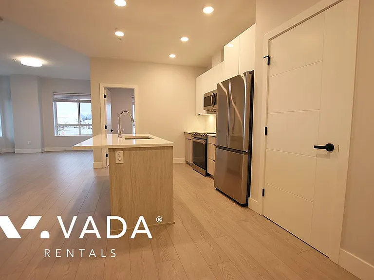 20360 Logan Ave #104 — Photo 6