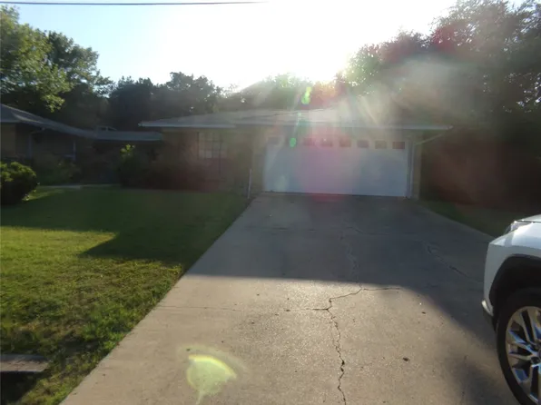5006 Santa Elena Ct, Granbury, TX 76049