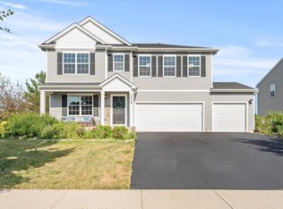 312 Palomino Dr, Plano, IL 60545