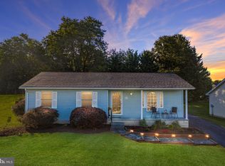 201 Lakeridge Dr, Stephens City, VA 22655