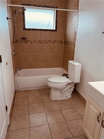 310 E Josephine St — Photo 8