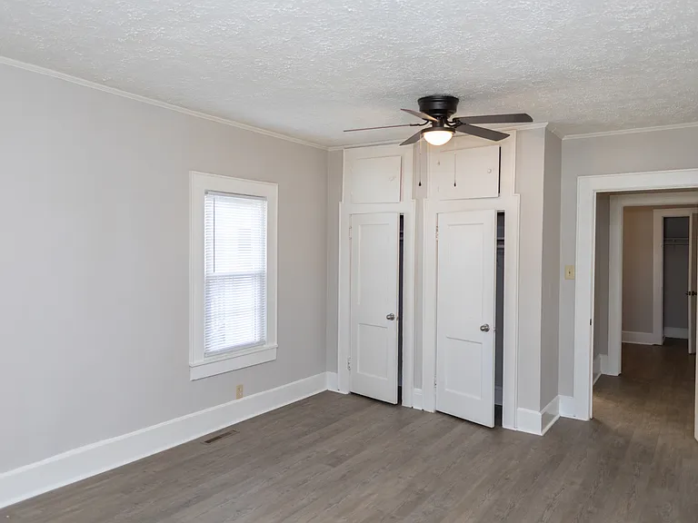 122 Jefferson St — Photo 10