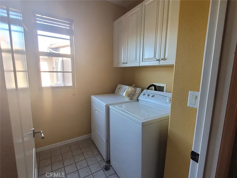 55 Valley Ter — Photo 21