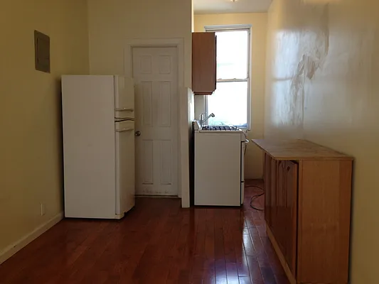 Rented by RBM Management | media 30