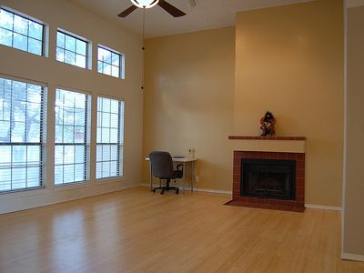 6100 Woodlake Pkwy APT 304, San Antonio, TX, 78244