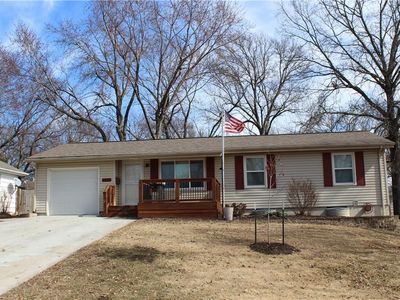 6921 Benson St, Merriam, KS, 66204