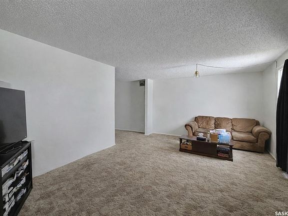 3rd image of 107 Jubilee BAY