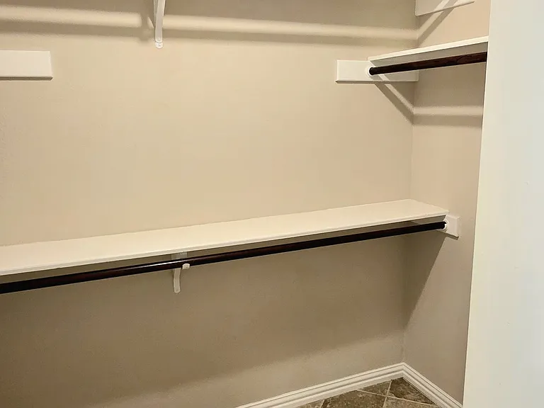 1701 Brokenshoe Dr — Photo 14