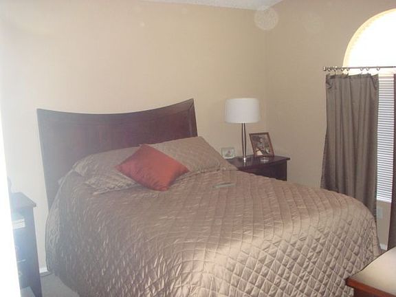 4th image of 7823 Kings Cove Ct