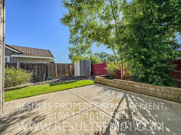 3546 Willard Way — Photo 27