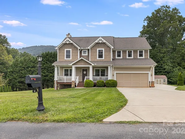 36 Carland Dr, Arden, NC 28704