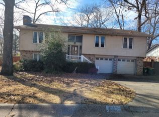 611 Beaconsfield Rd, Sherwood, AR 72120