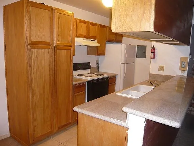 34740 Skylark Dr #2 — Photo 6