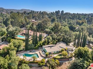 5360 Round Meadow Rd, Hidden Hills, CA 91302