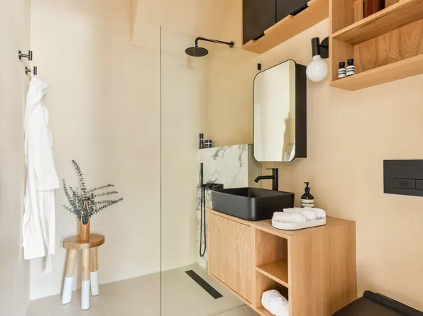 589 Hicks Street image 9 of 15