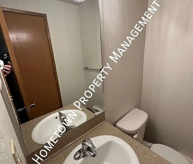 1606 Sulky Dr SE #B — Photo 6