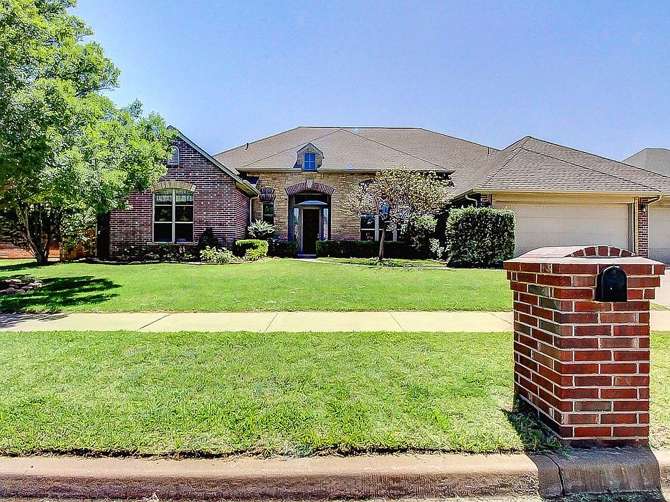 1st image of 504 NW 160th St