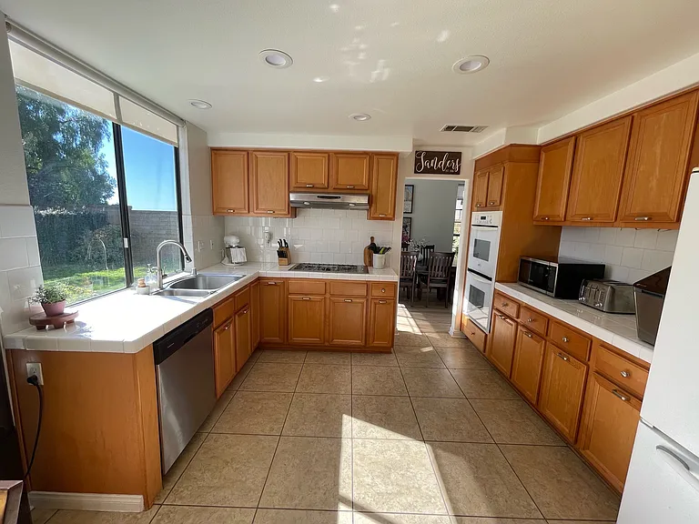 4708 Via Cupertino — Photo 12