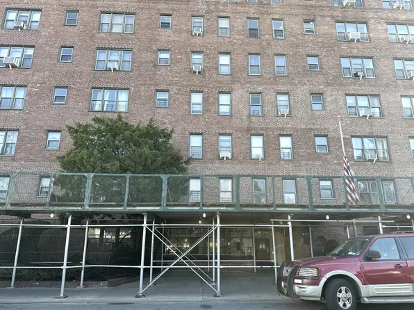 143-50 Hoover Avenue image 30 of 30