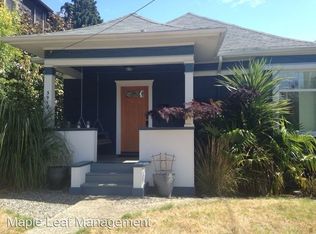 3912 Sunnyside Ave N, Seattle, WA 98103