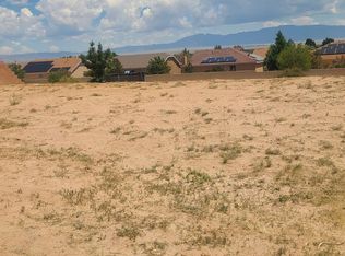 1261 Pinzon St NW, Los Lunas, NM 87031