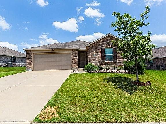 1st image of 1140 Foxglove Ln