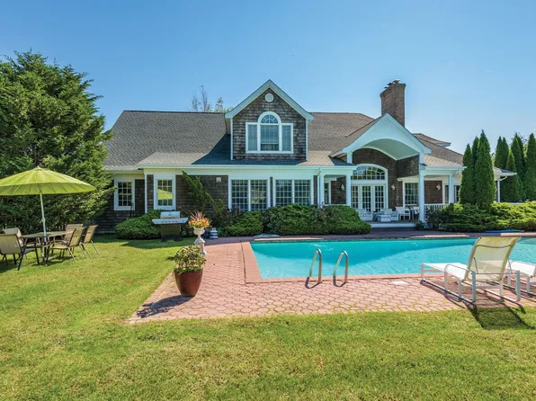 113 Mill Creek Close, Water Mill, NY 11976