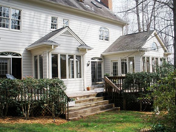 5th image of 104 Loch Vale Ln