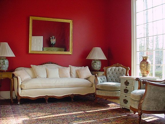 formal sitting room Master suite