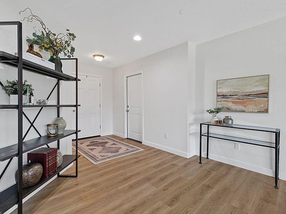 5th image of 1817 Hermosa Avenue