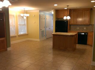 6706 Joyce Dr #2C, Addis, LA 70710