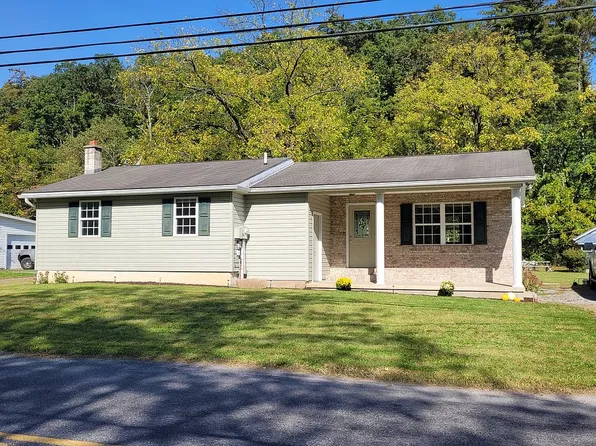 2524 White Deer Pike, New Columbia, PA 17856