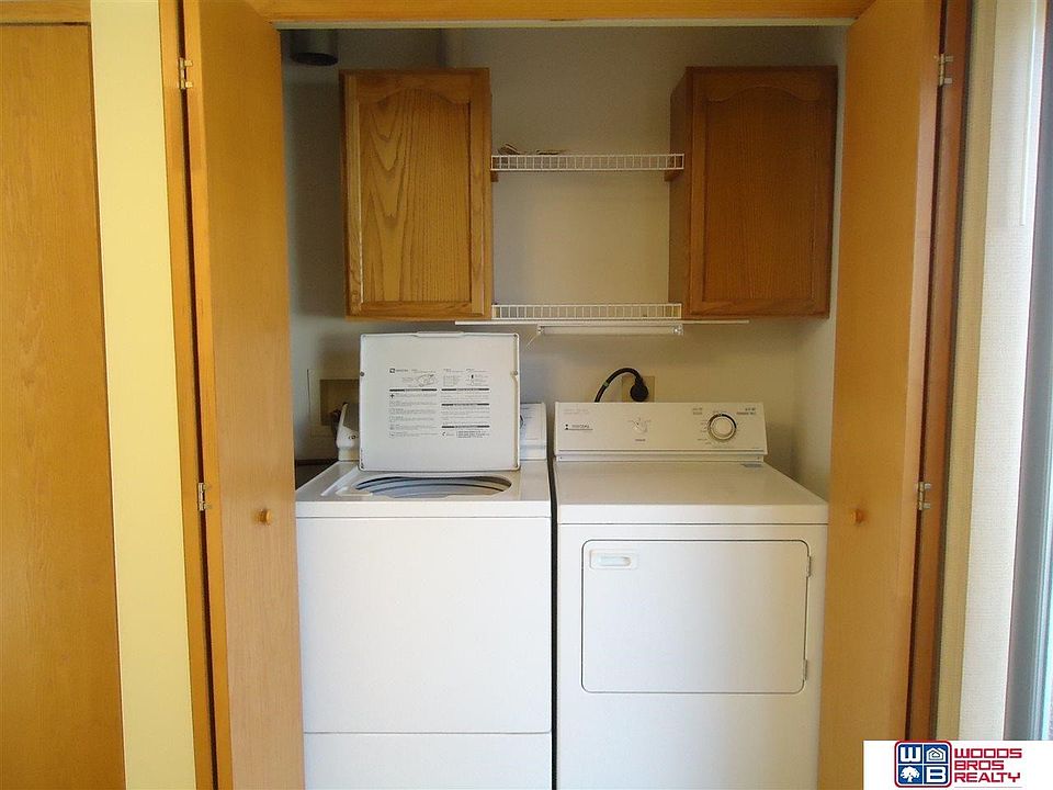 2nd image of 490 Church St