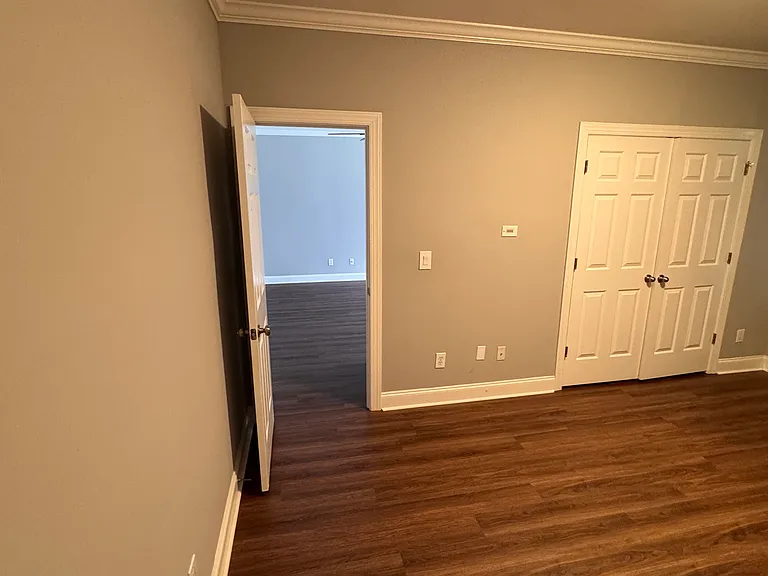 1454 Montclair Ct — Photo 22