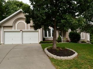 5936 N Liston Ct, Kansas City, MO 64151