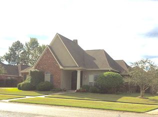 3050 White Shadows Dr, Baton Rouge, LA 70816
