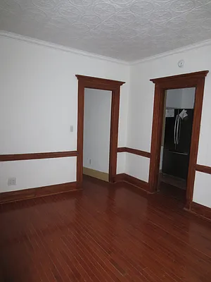 Rented by Block & Lot Real Estate | media 32