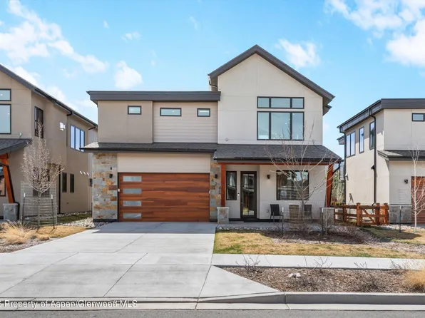 424 Jewels Ln, Carbondale, CO 81623