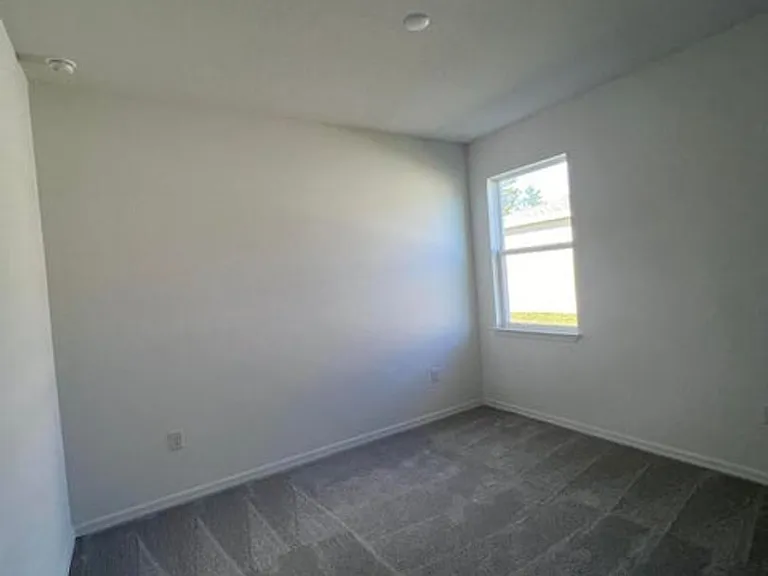 246 Brookshire Ave — Photo 6