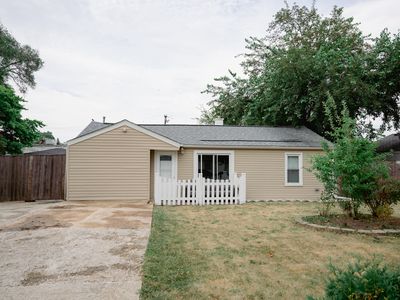 2352 Parkrose St, Crest Hill, IL, 60403