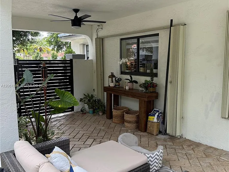 15158 NW 89th Ave — Photo 11