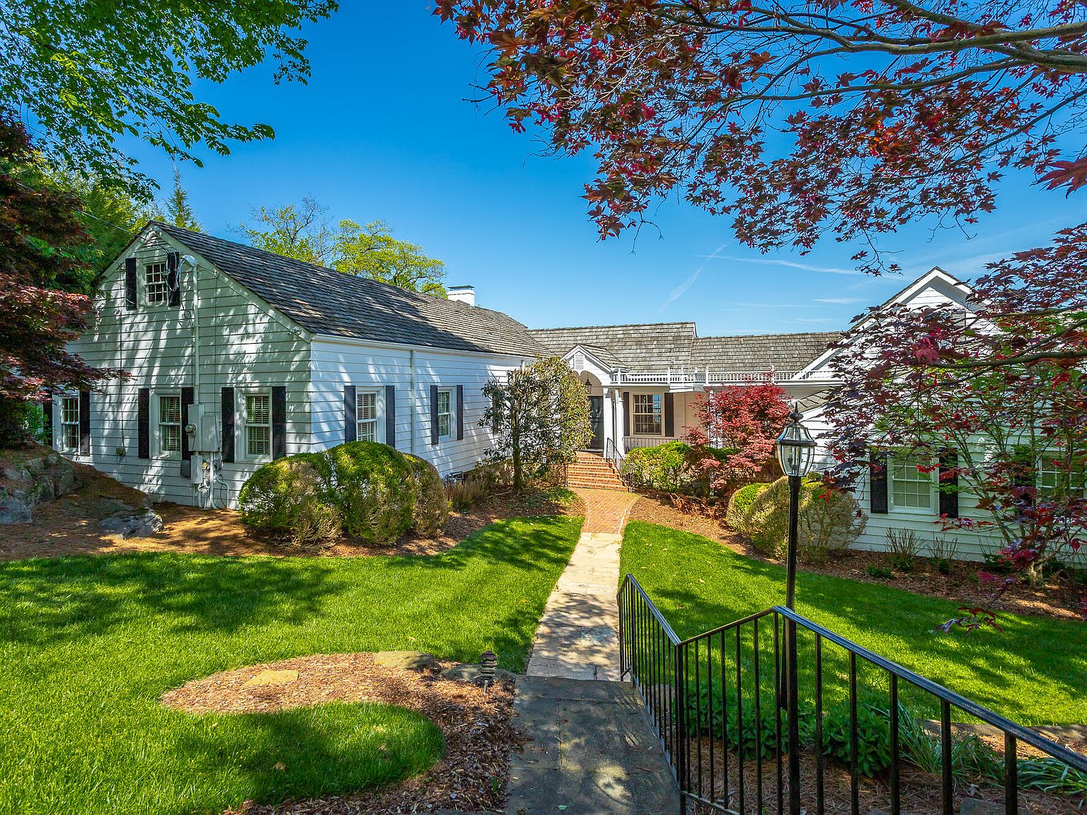 619 Grandview Ave, Lookout Mountain, TN 37350 Zillow