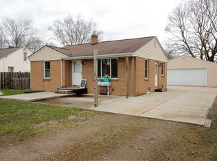 8490 Douglas Ave, Kalamazoo, MI 49009