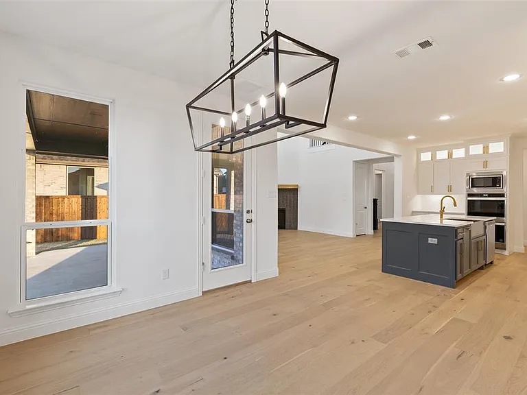 2380 Rainforest Dr — Photo 23