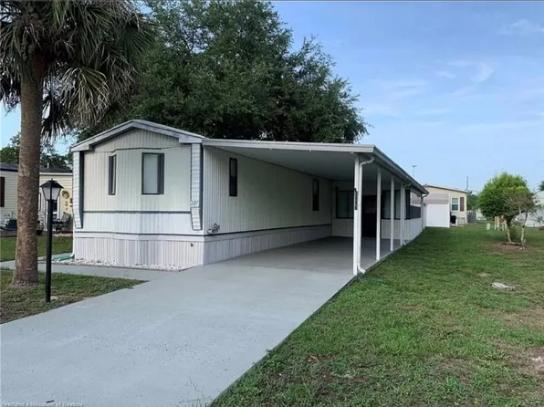 227 S Camphor Loop, Avon Park, FL 33825