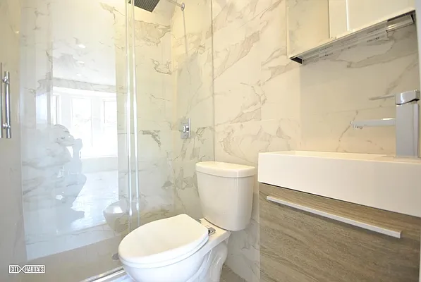 Rented by Citi Habitats | media 28