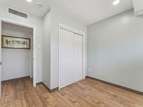5th image of 9208 Colesville Rd #1