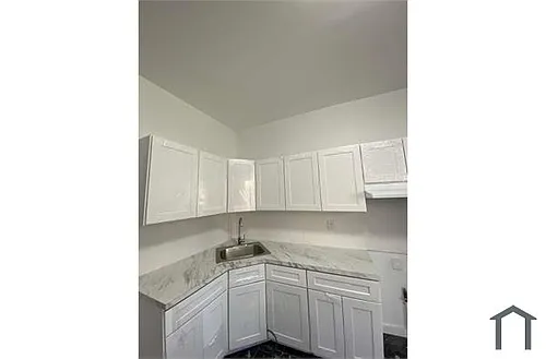 53 Maple St #1 Photo 1