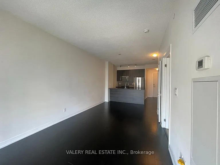 510 Curran Pl #2008 — Photo 5